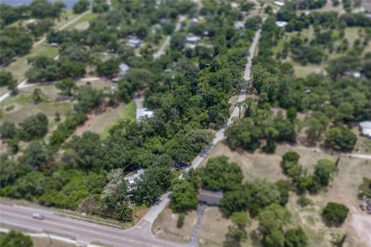 975 Caloosa Estates Drive , Labelle, FL 33935 Photo
