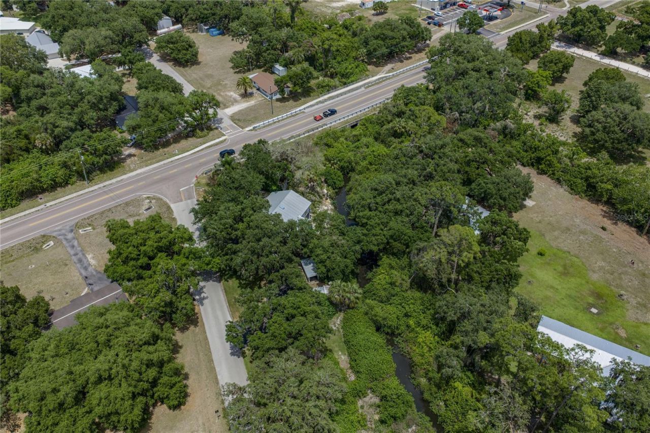 975 Caloosa Estates Drive , Labelle, FL 33935 Photo
