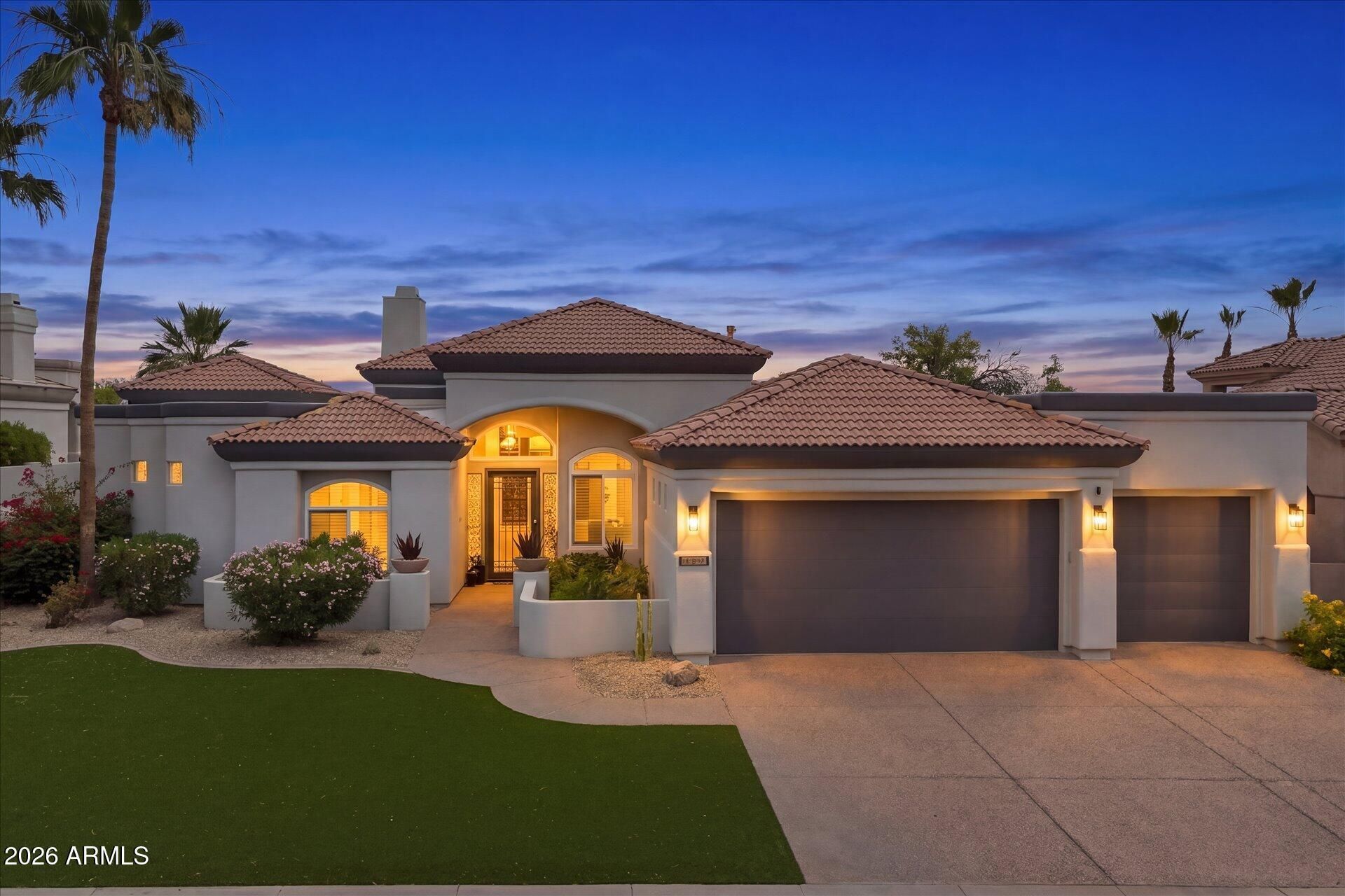 1576 W Saltsage Drive, Phoenix, AZ 85045 Main Photo