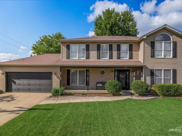 1438 Nicholas Drive , Bolingbrook, IL 60490