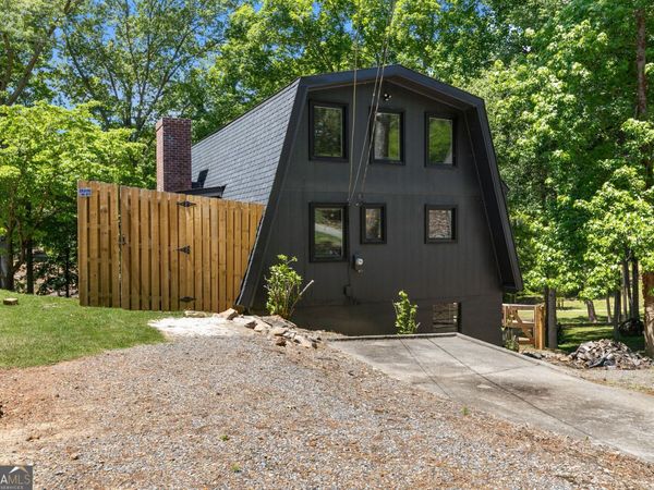 18 Oriole Drive, White, GA 30184