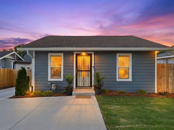 803 46th Ave N, Nashville, TN 37209