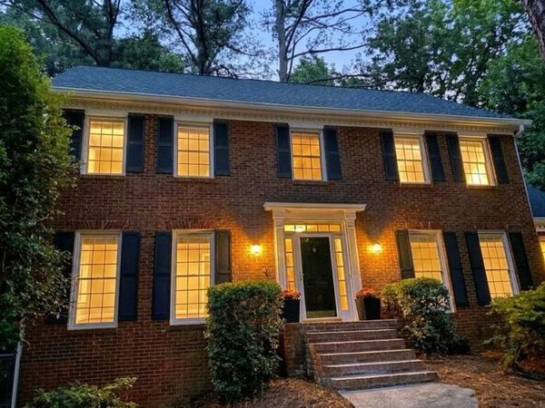 153 Lakeside Drive , Kennesaw, GA 30144