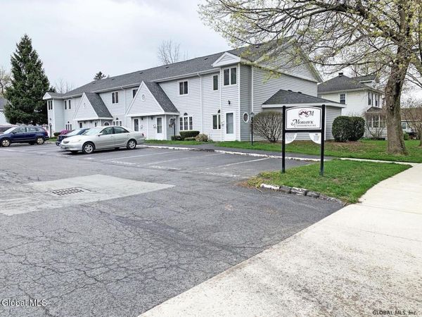 222 S Ten Broeck Street, Unit APT 9, Scotia, NY 12302