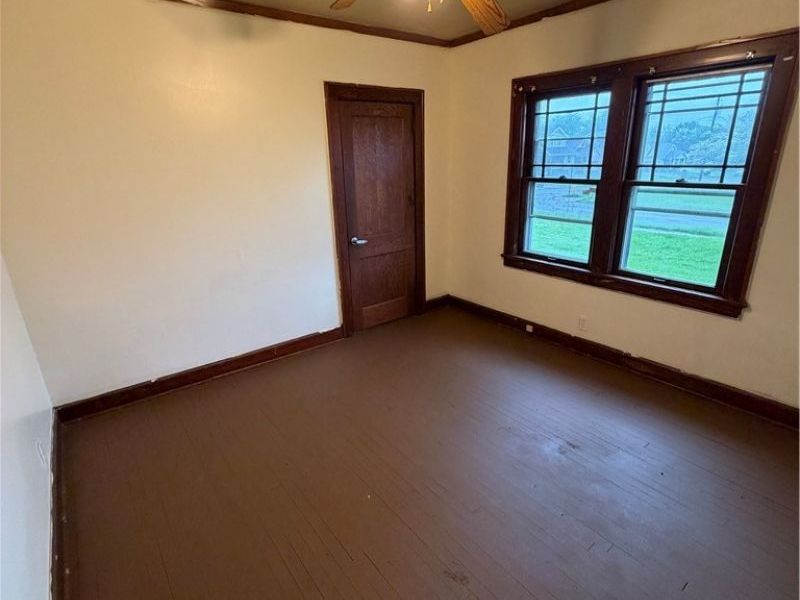 55 N Osborn Avenue, Youngstown, OH 44509 Photo 12