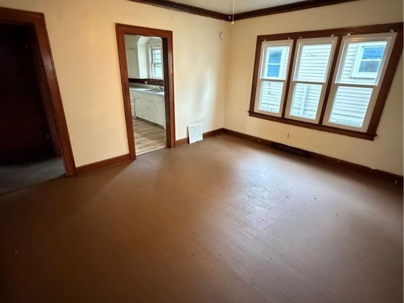 55 N Osborn Avenue, Youngstown, OH 44509 Photo 4