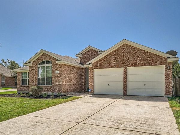 1508 Augusta Bend DR, Hutto, TX 78634