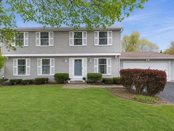 352 Bridgewood Dr Drive , Rochester, NY 14612