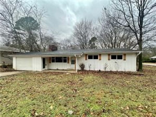1203 N Sang Avenue , Fayetteville, AR 72703