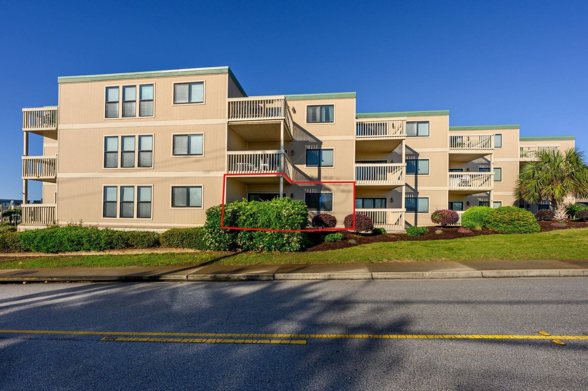 9661 Shore Dr. Photo 12