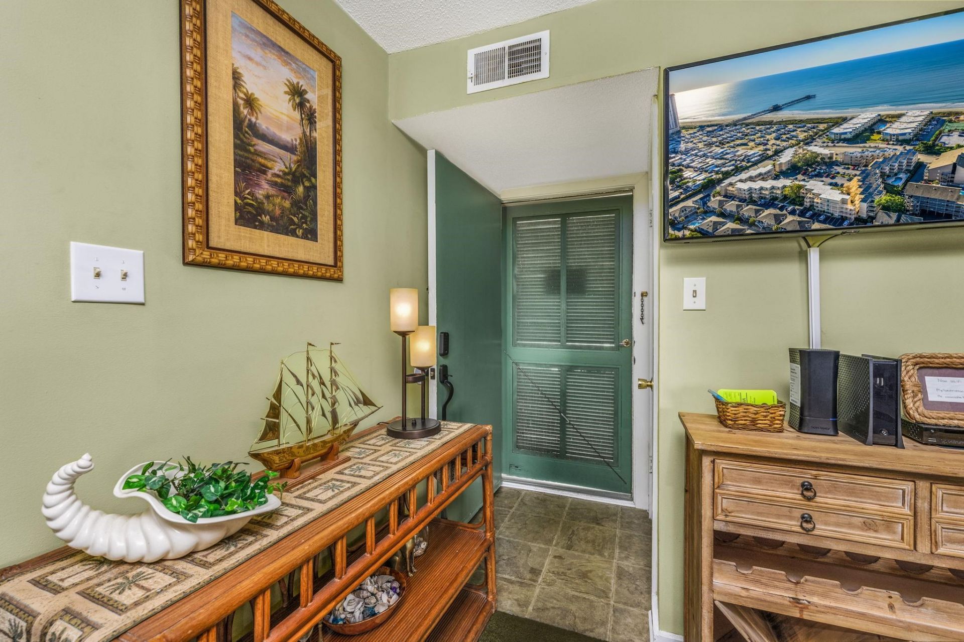 9661 Shore Dr. Photo 16