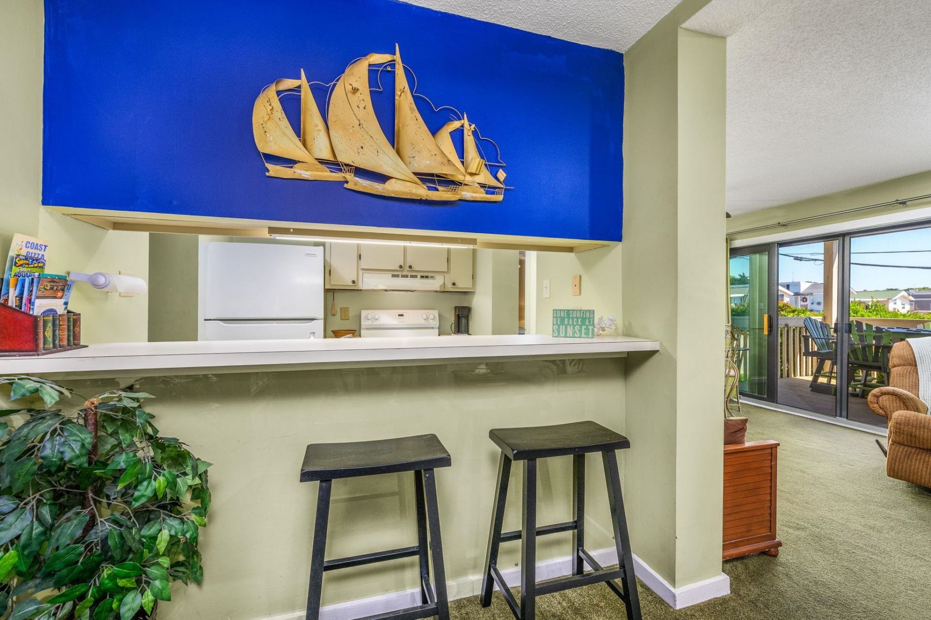 9661 Shore Dr. Photo 17
