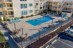9661 Shore Dr. photo 4