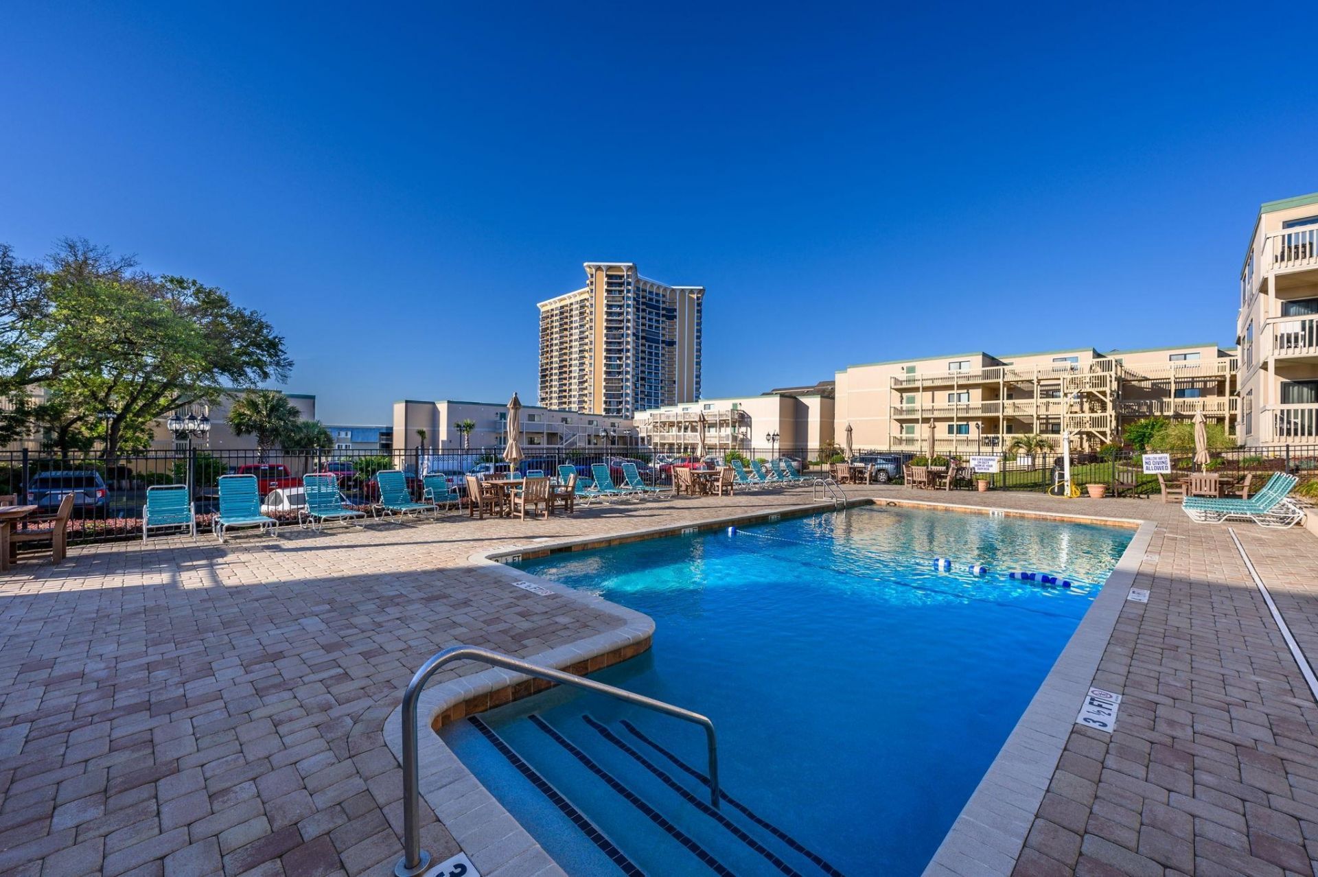 9661 Shore Dr. Photo 4