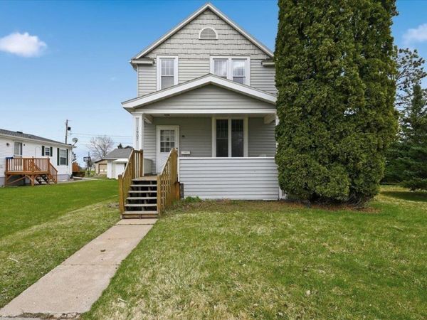 1907 4th Street, Superior, WI 54880