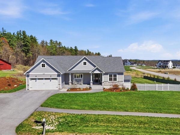 410 Blane Circle, Unit 55, Pembroke, NH 03275