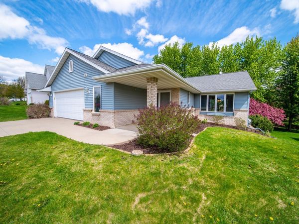 3315 Oxford Lane NW, Rochester, MN 55901