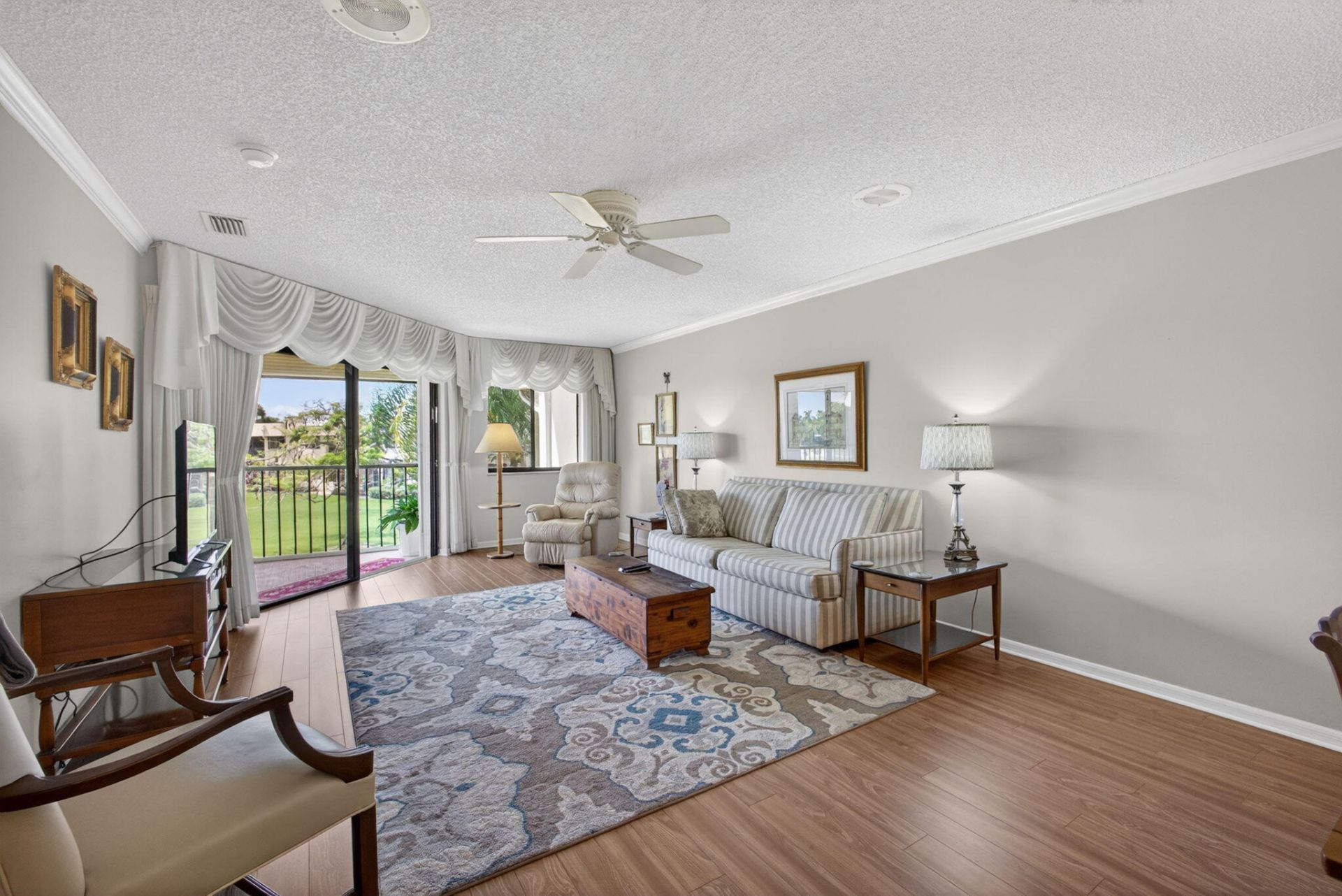 6503 SE Williamsburg Drive, Unit 201, Hobe Sound, FL 33455 Photo