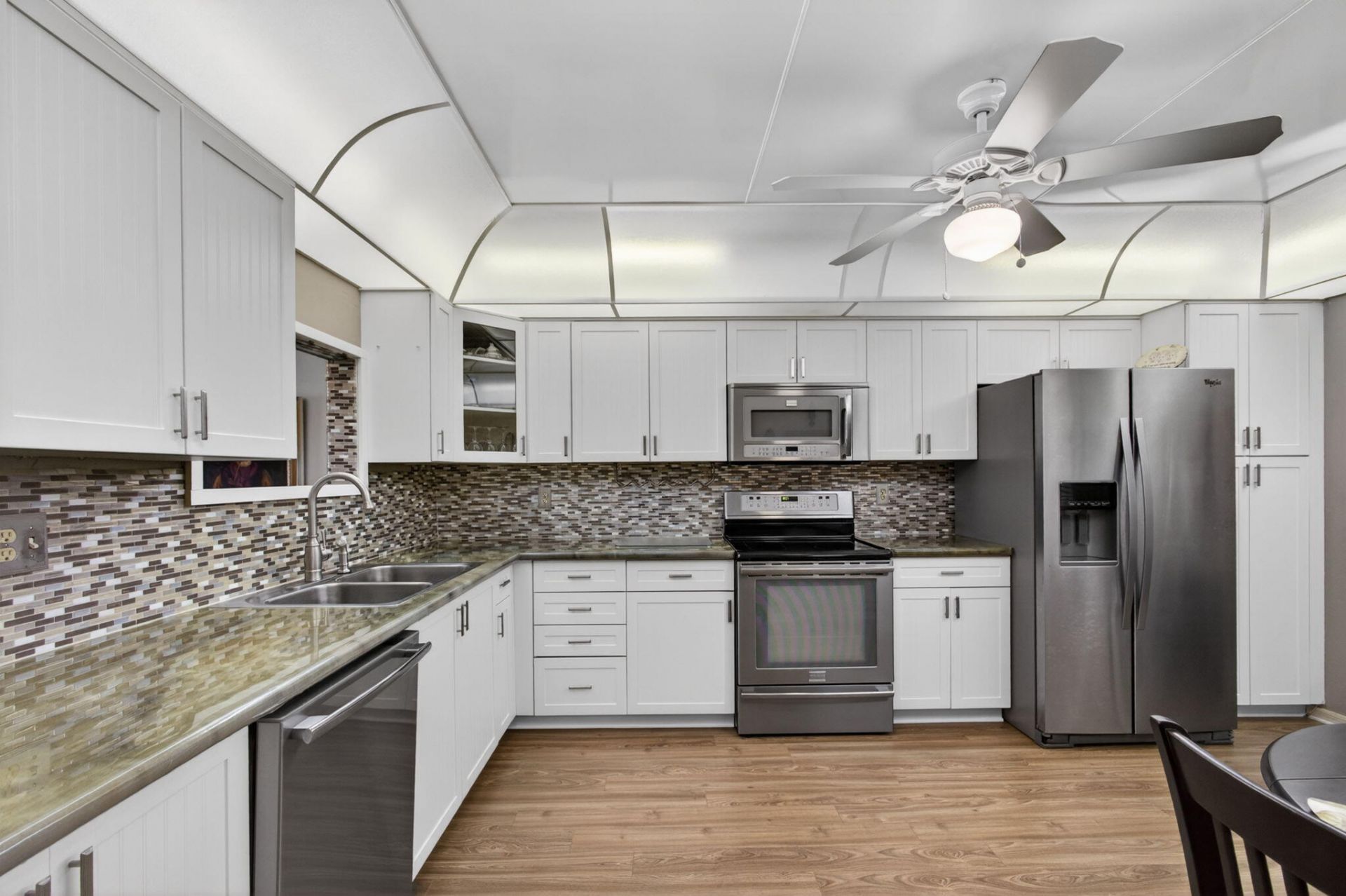 6503 SE Williamsburg Drive, Unit 201, Hobe Sound, FL 33455 Photo