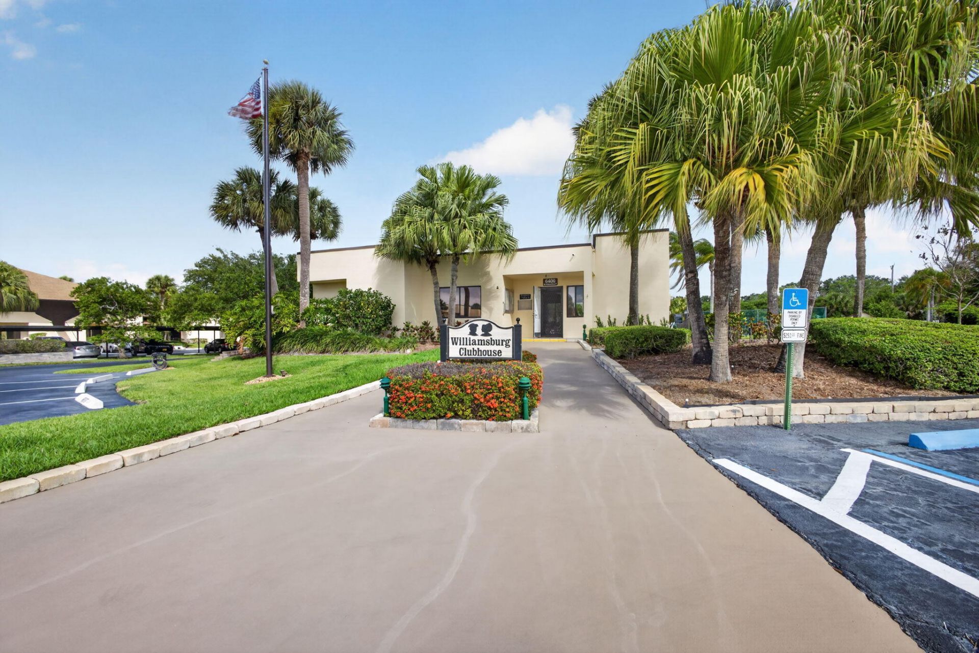 6503 SE Williamsburg Drive, Unit 201, Hobe Sound, FL 33455 Photo