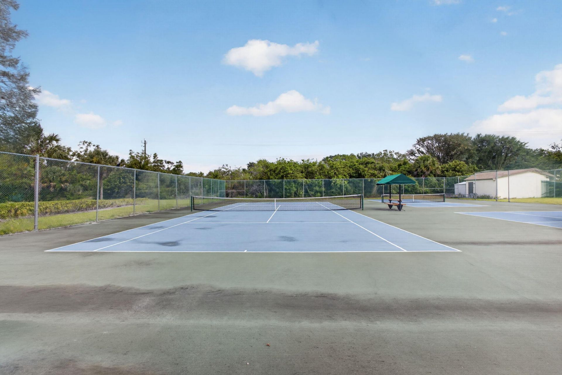 6503 SE Williamsburg Drive, Unit 201, Hobe Sound, FL 33455 Photo