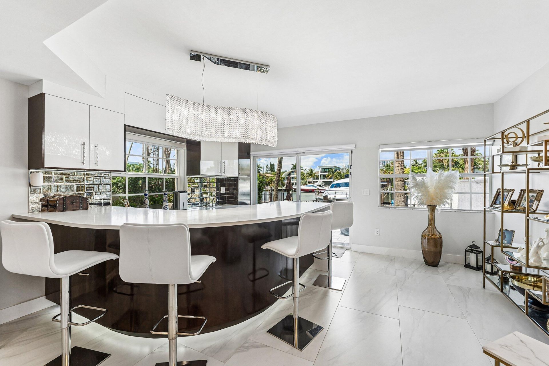 19 Hendricks Isle, Fort Lauderdale, FL 33301 Photo