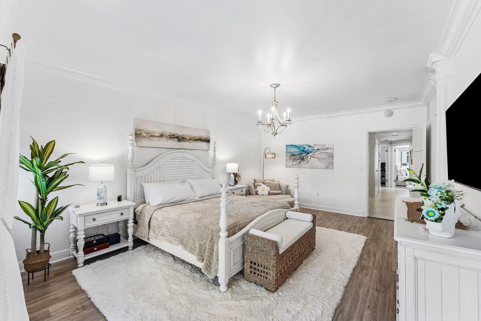 19 Hendricks Isle, Fort Lauderdale, FL 33301 Photo