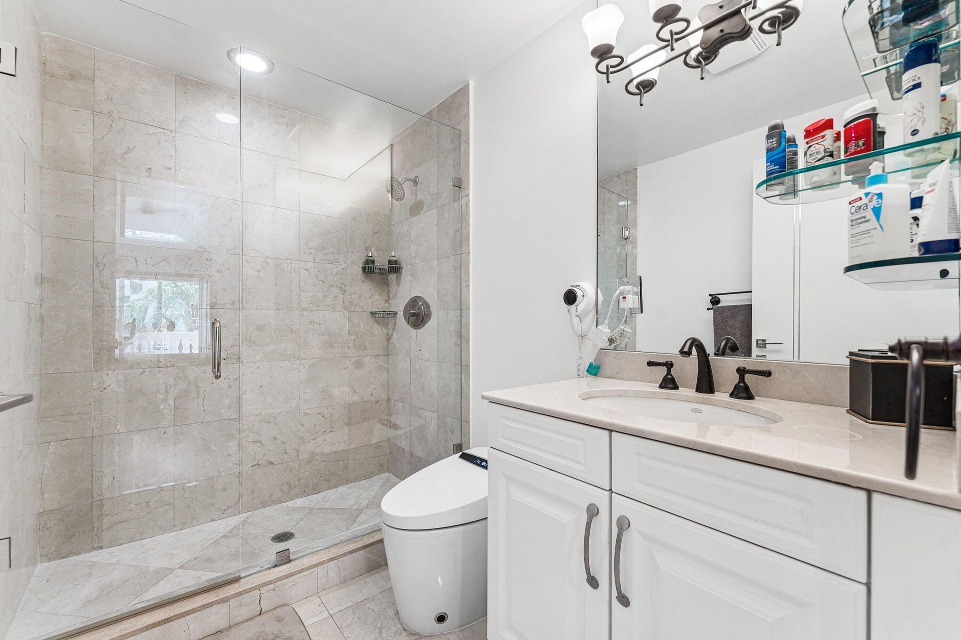 19 Hendricks Isle, Fort Lauderdale, FL 33301 Photo