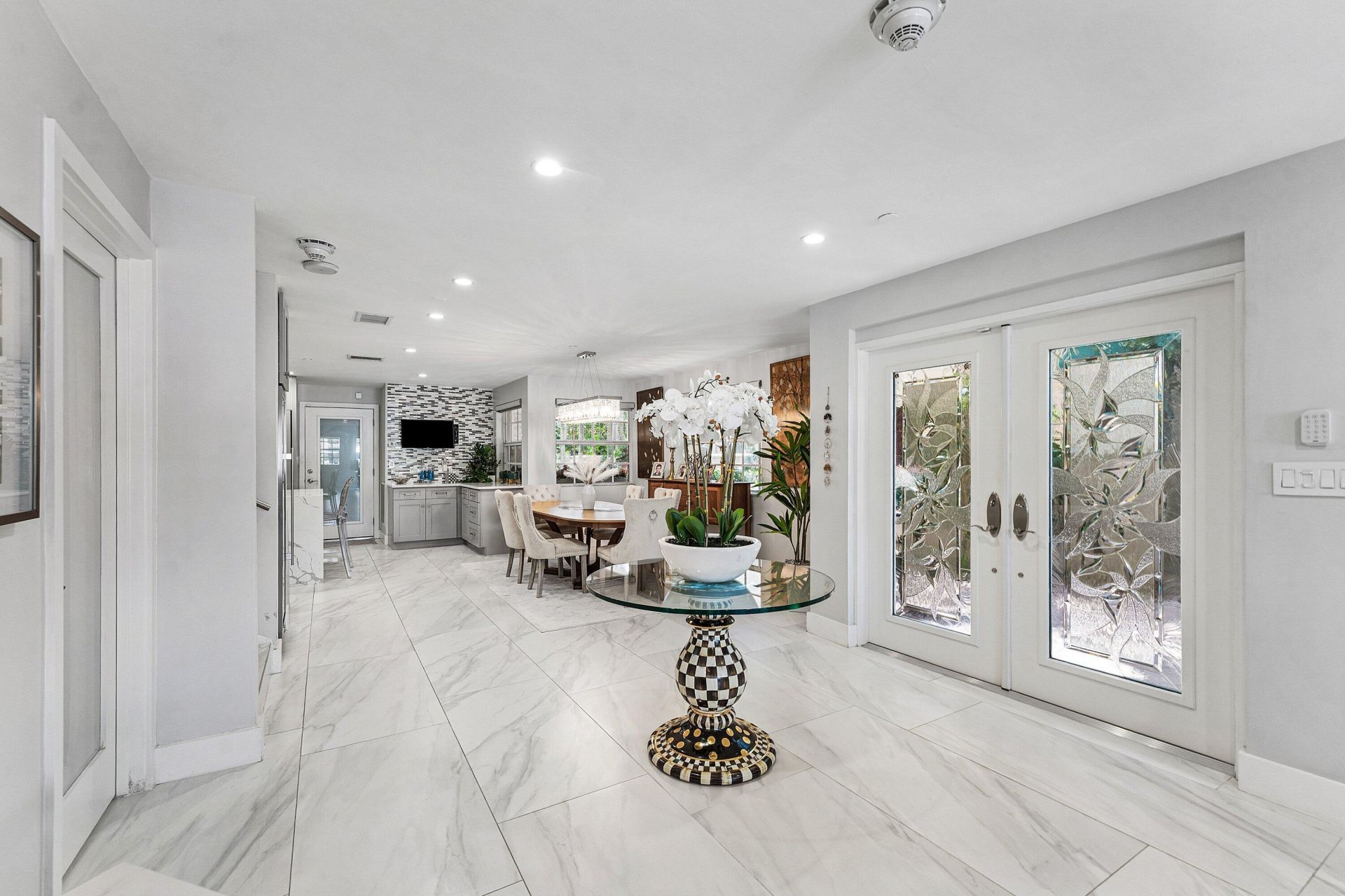 19 Hendricks Isle, Fort Lauderdale, FL 33301 Photo