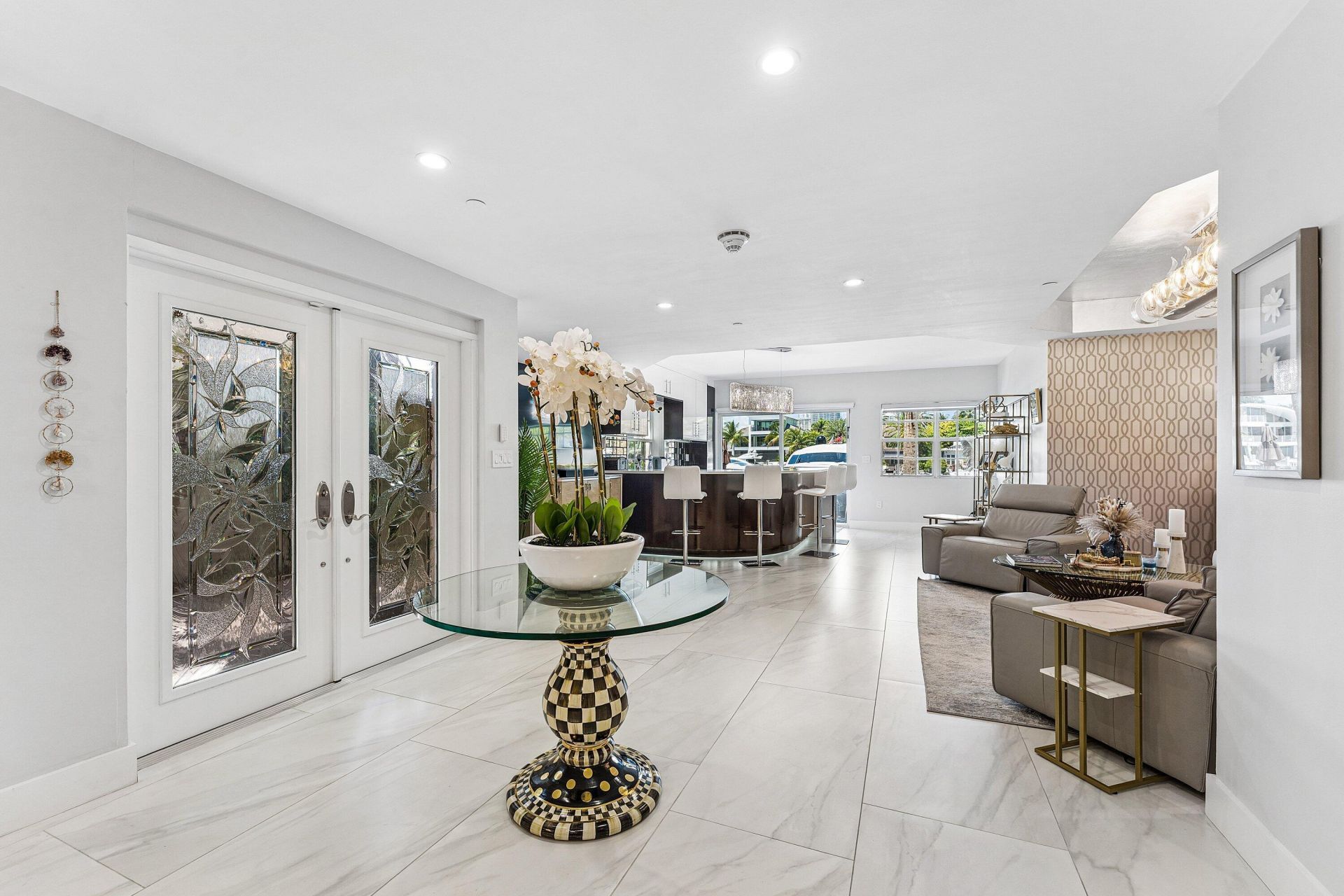 19 Hendricks Isle, Fort Lauderdale, FL 33301 Photo
