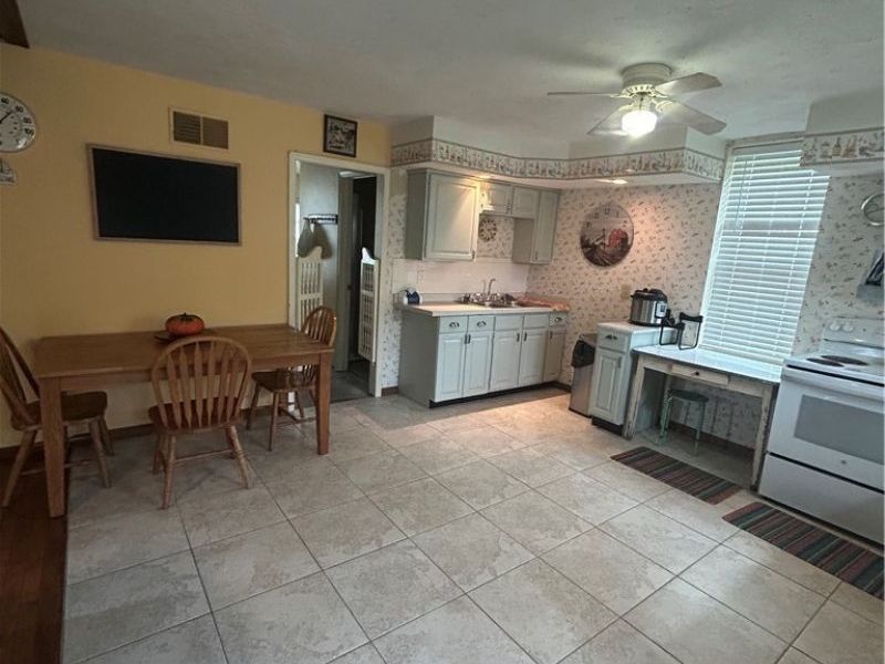68775 Tyner Road, Cambridge, OH 43725 Photo 8