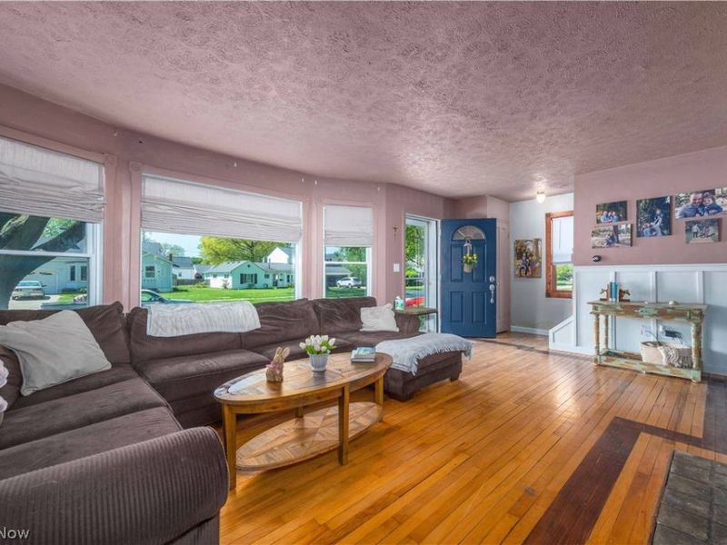 159 Inwood Boulevard , Avon Lake, OH 44012 Photo 6