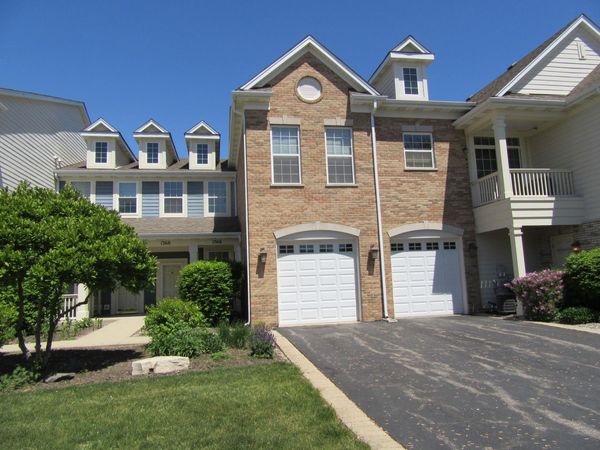 1366 Scarboro Road , Schaumburg, IL 60193