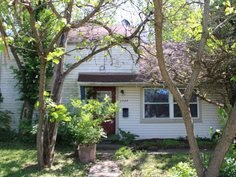 2344 Century Drive, Columbus, OH 43211 Photo 1