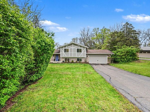 2105 Londonderry Road, Ann Arbor, MI 48104