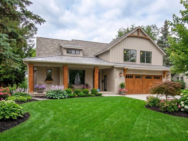2330 Elinor Lane SE, Unit 6D, East Grand Rapids, MI 49506