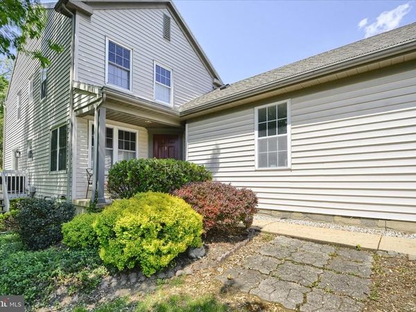 112 TEAL TERRACE, LANCASTER, PA 17601