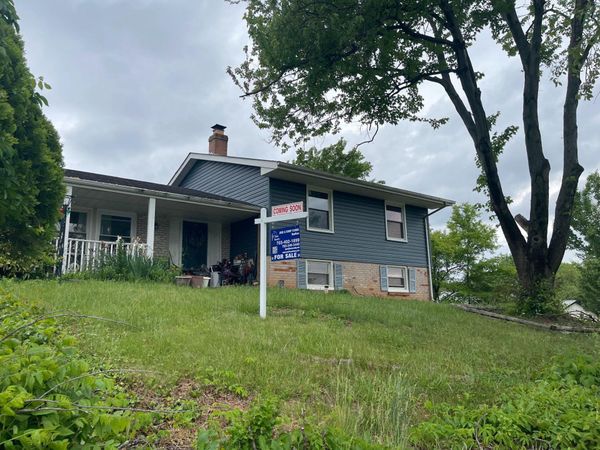 1305 N STERLING BOULEVARD, STERLING, VA 20164