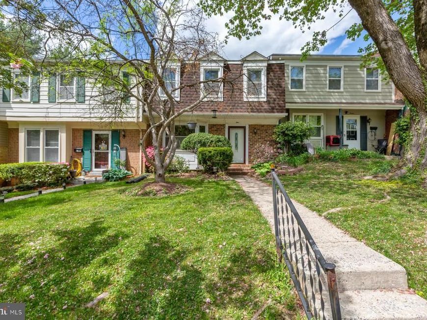 9 Oak Shade Road, Gaithersburg, MD 20878 Main Photo