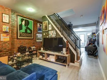 145 W WILT STREET, PHILADELPHIA, PA 19122
