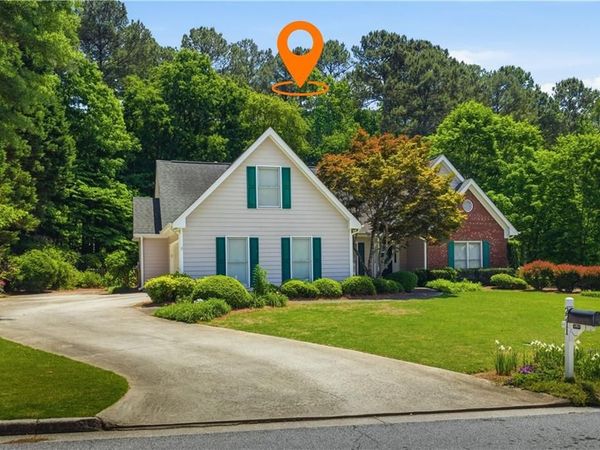 2211 Flowering Drive, Grayson, GA 30017