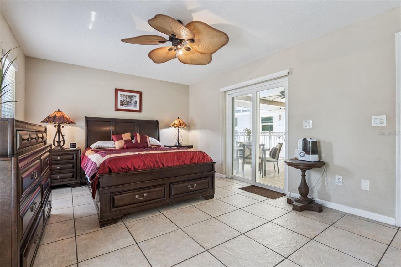 35401 Willow Circle, Fruitland Park, FL 34731 Photo