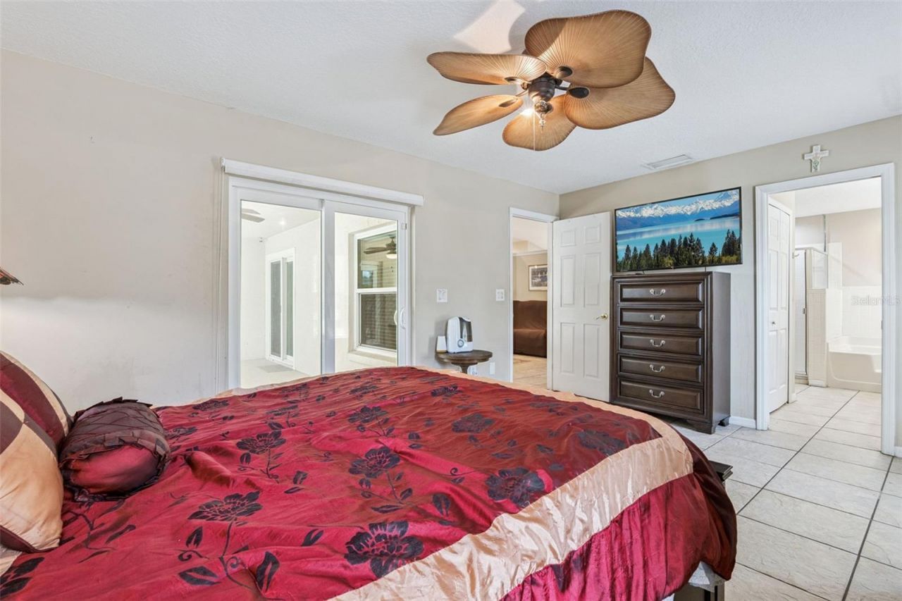 35401 Willow Circle, Fruitland Park, FL 34731 Photo