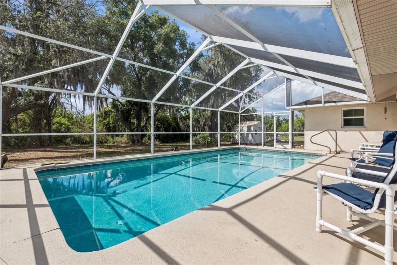 35401 Willow Circle, Fruitland Park, FL 34731 Photo