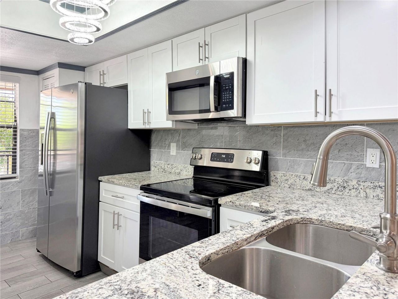 2275 62nd Avenue N, Unit 5202, Saint Petersburg, FL 33713 Photo