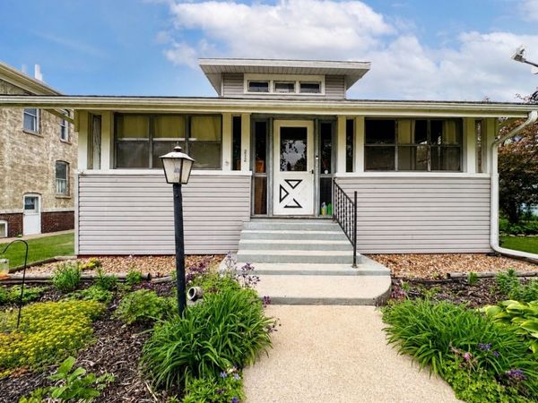 212 Tinley Avenue , Depue, IL 61322