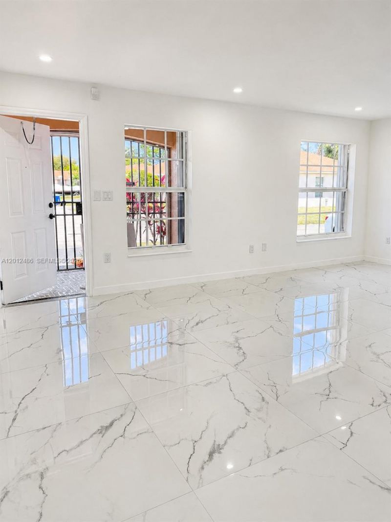 20107 NW 27th Cir , Miami Gardens, FL 33056 Photo