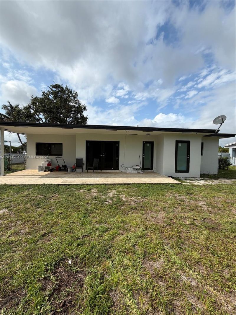 1410 NW 199th St, Miami Gardens, FL 33169 Photo