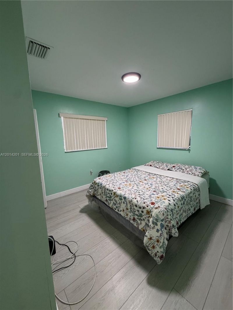 1410 NW 199th St, Miami Gardens, FL 33169 Photo