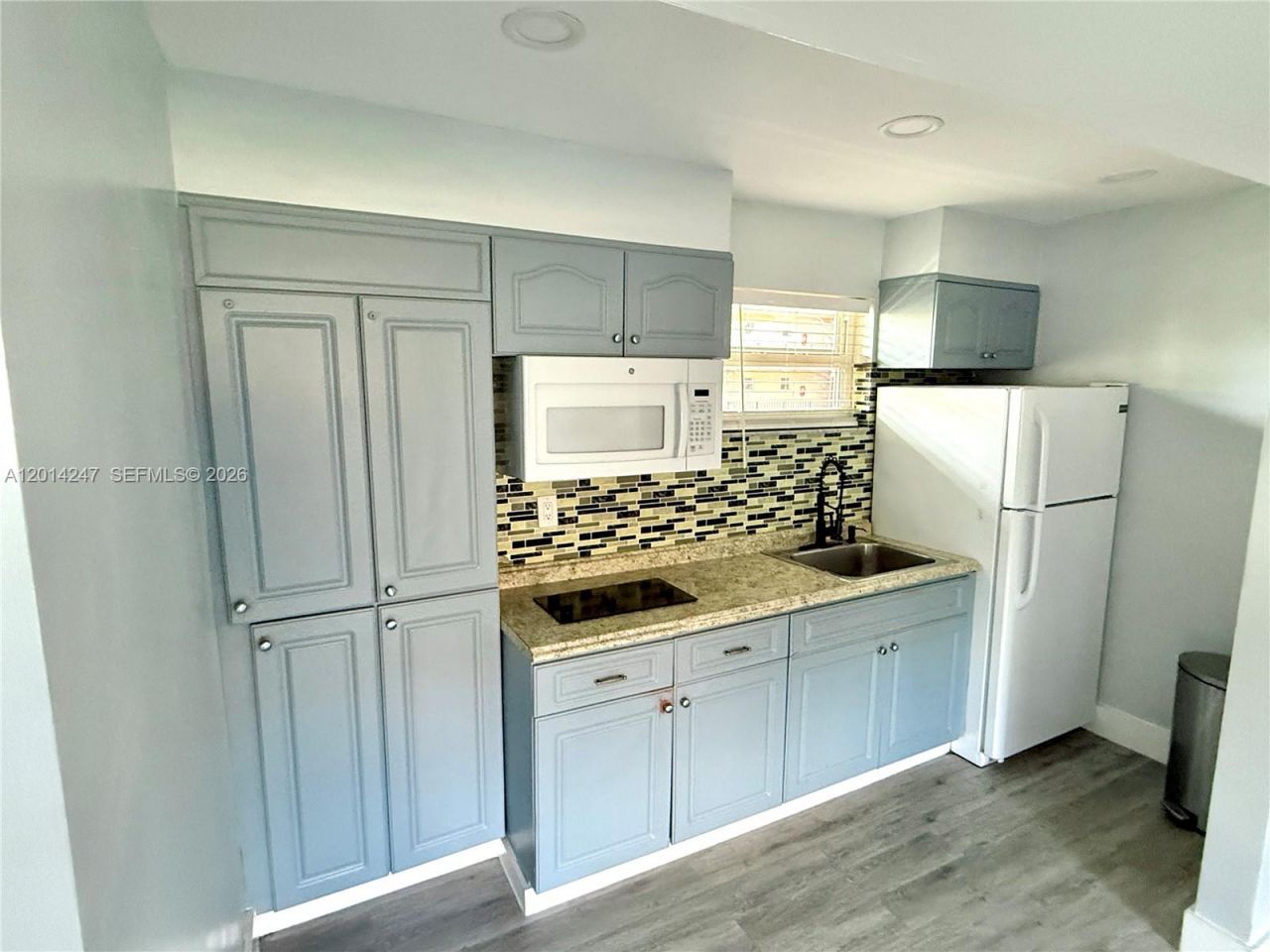 399 NW 72nd Ave, Unit 210, Miami, FL 33126 Photo